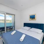 Luxury Navis Casa de Férias *