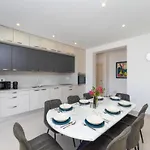 Casa de Férias Luxury Navis Rogotin